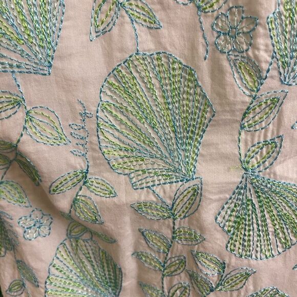 Lilly Pulitzer White Bell Sleeve Tunic Blue & Green Floral Seashell Embroidery S - Picture 6 of 7